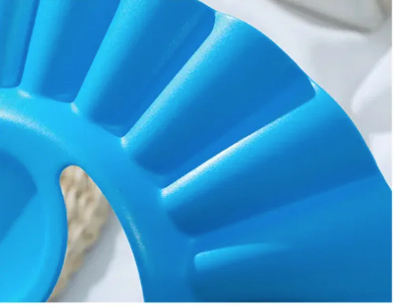 Baby Shampoo Shield With Ear Protection - SafeBabyKinder