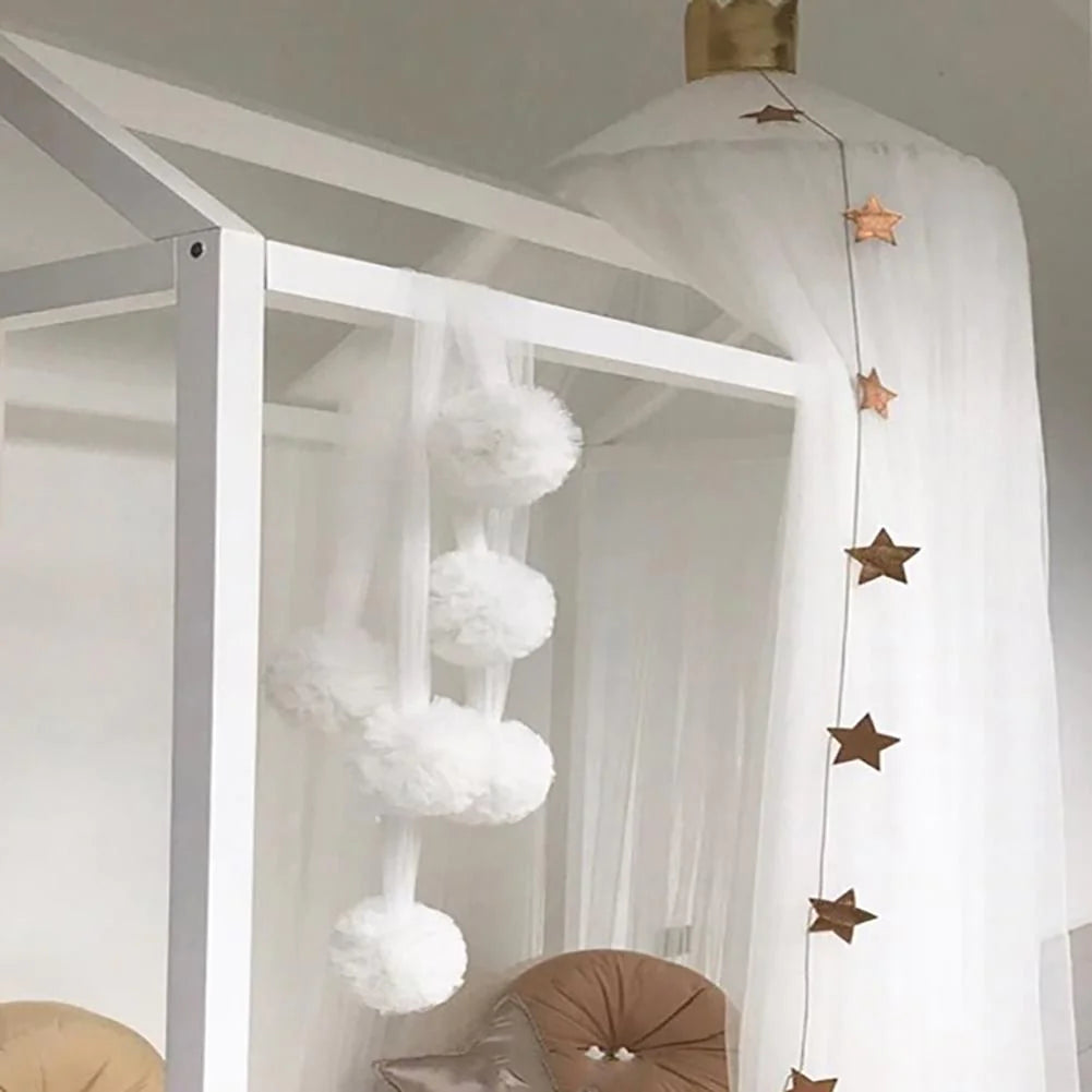 Hanging Mosquito Net with Fur Balls - SafeBabyKinder